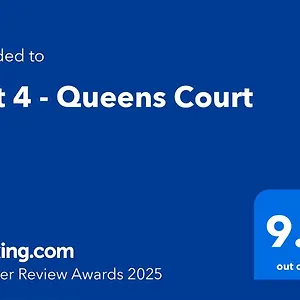 Apartment 4 - Queens Court, Scarborough